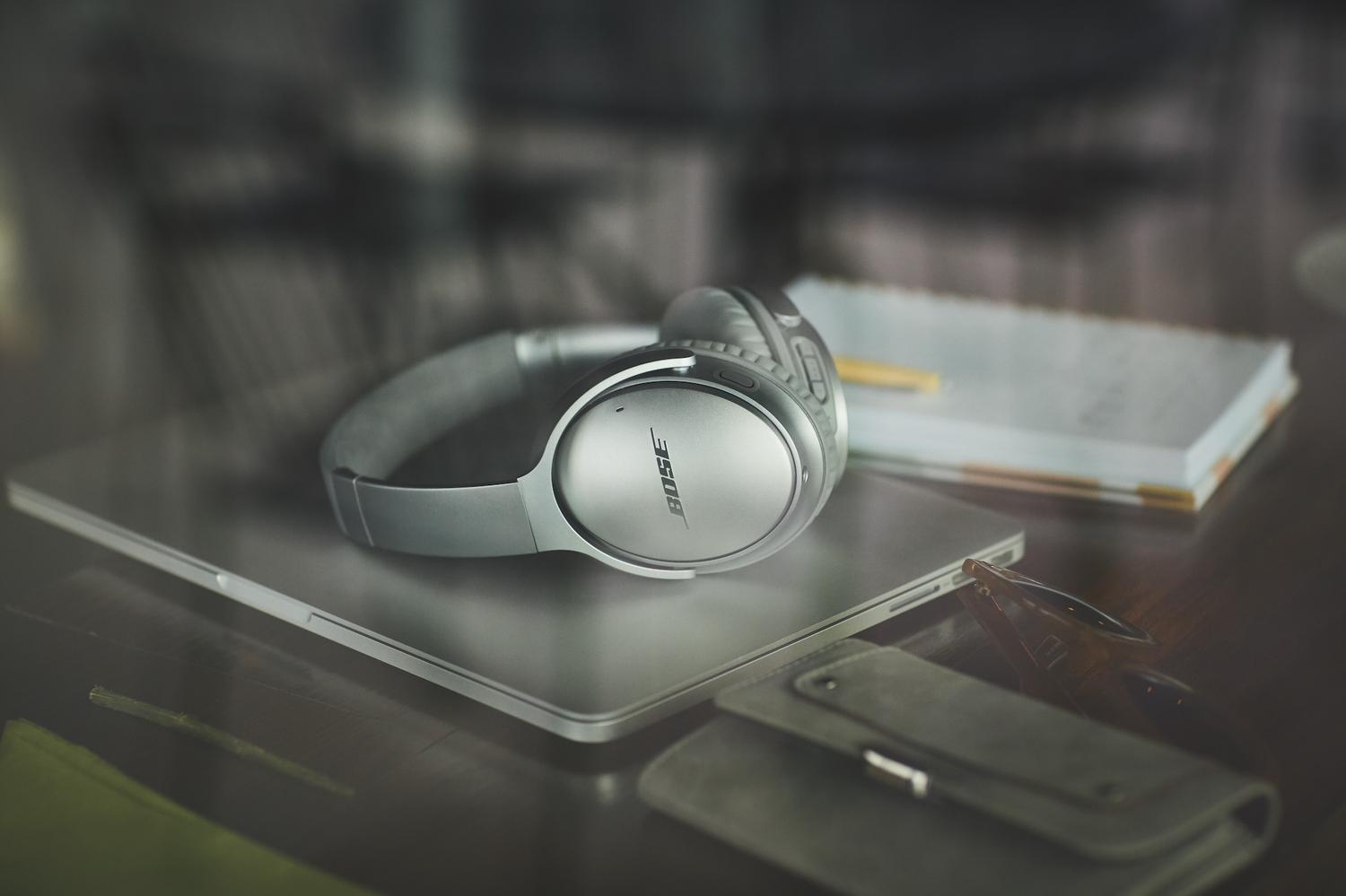 Audífonos Inalámbricos Over Ear QuietComfort 35 II - vertikal Audífonos Inalámbricos Over Ear QuietComfort 35 II - vertikal