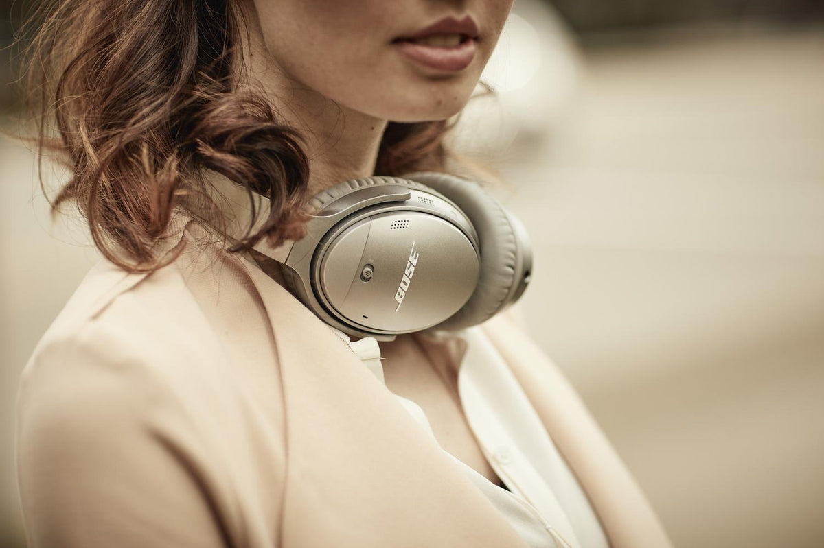 Bose  Audífonos Inalámbricos Over Ear QuietComfort 35 II - vertikal