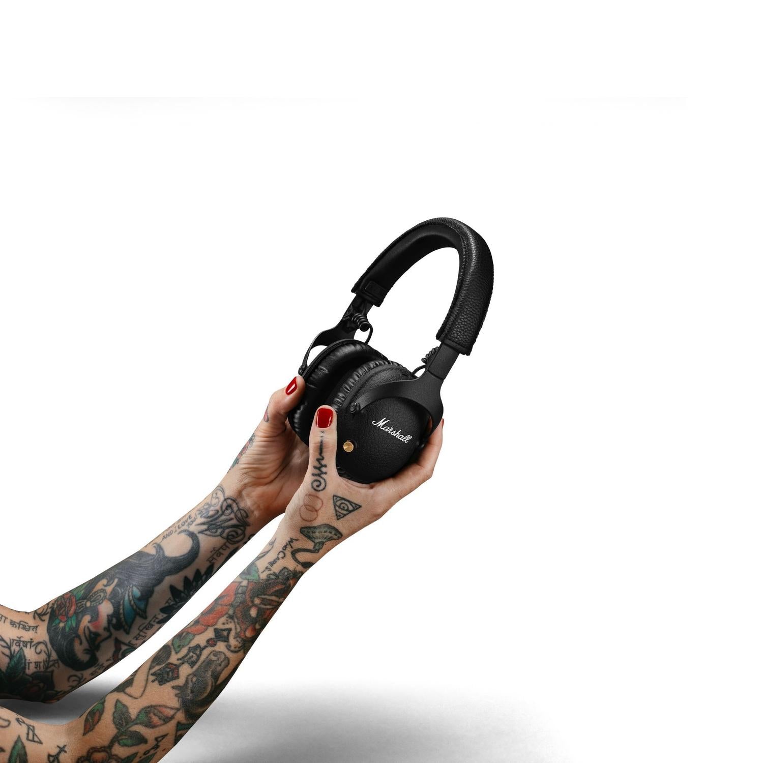 Audífonos Over Ear Monitor II ANC Bluetooth