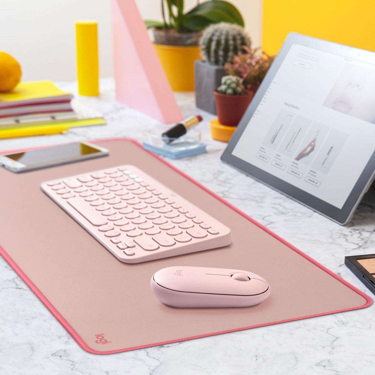 Logitech Mouse Pad Mouse Pad Desk Mat Studio - vertikal